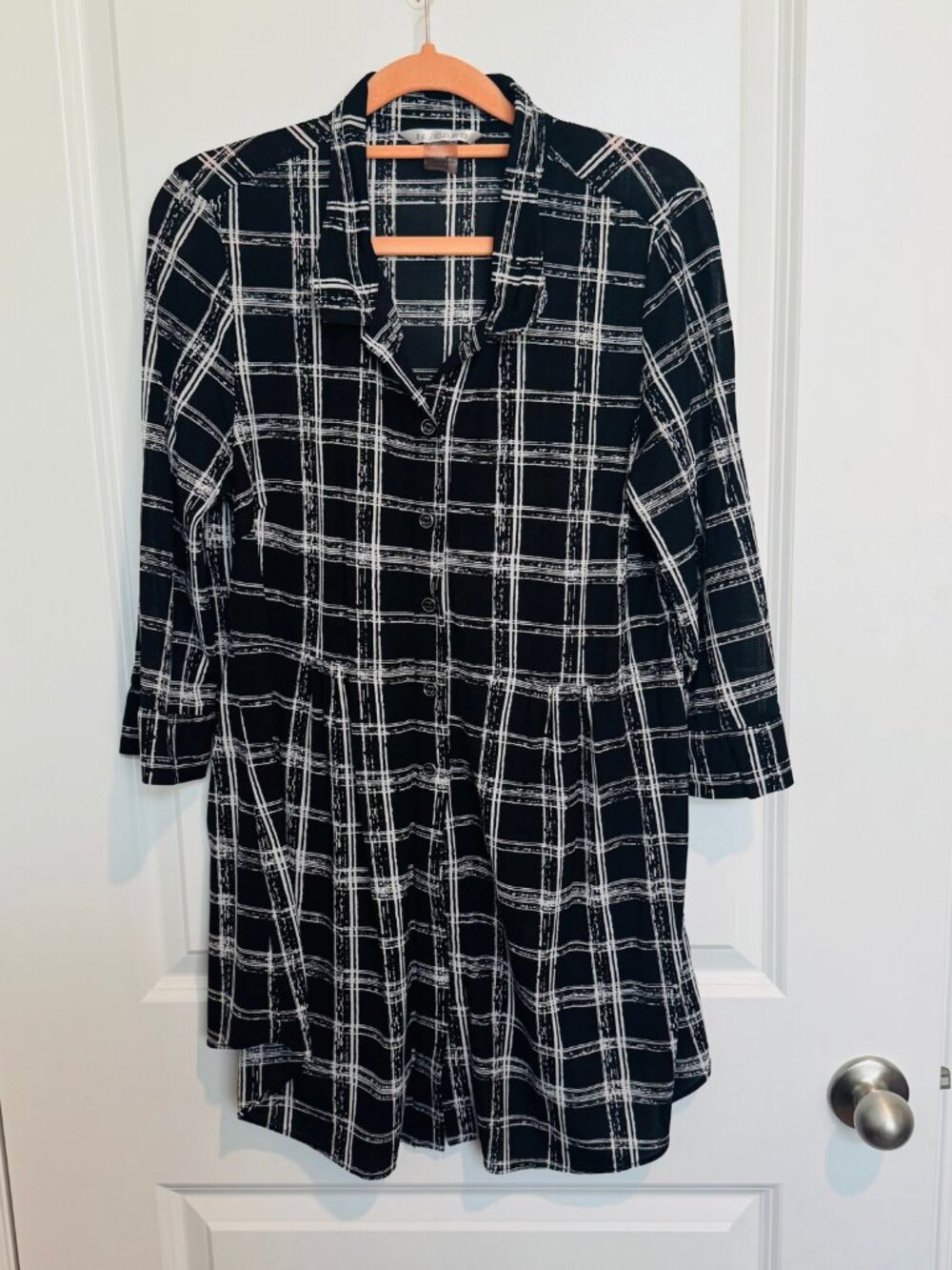 (2 for $10) Nygard Black and White Plaid Button Front Tunic Size M